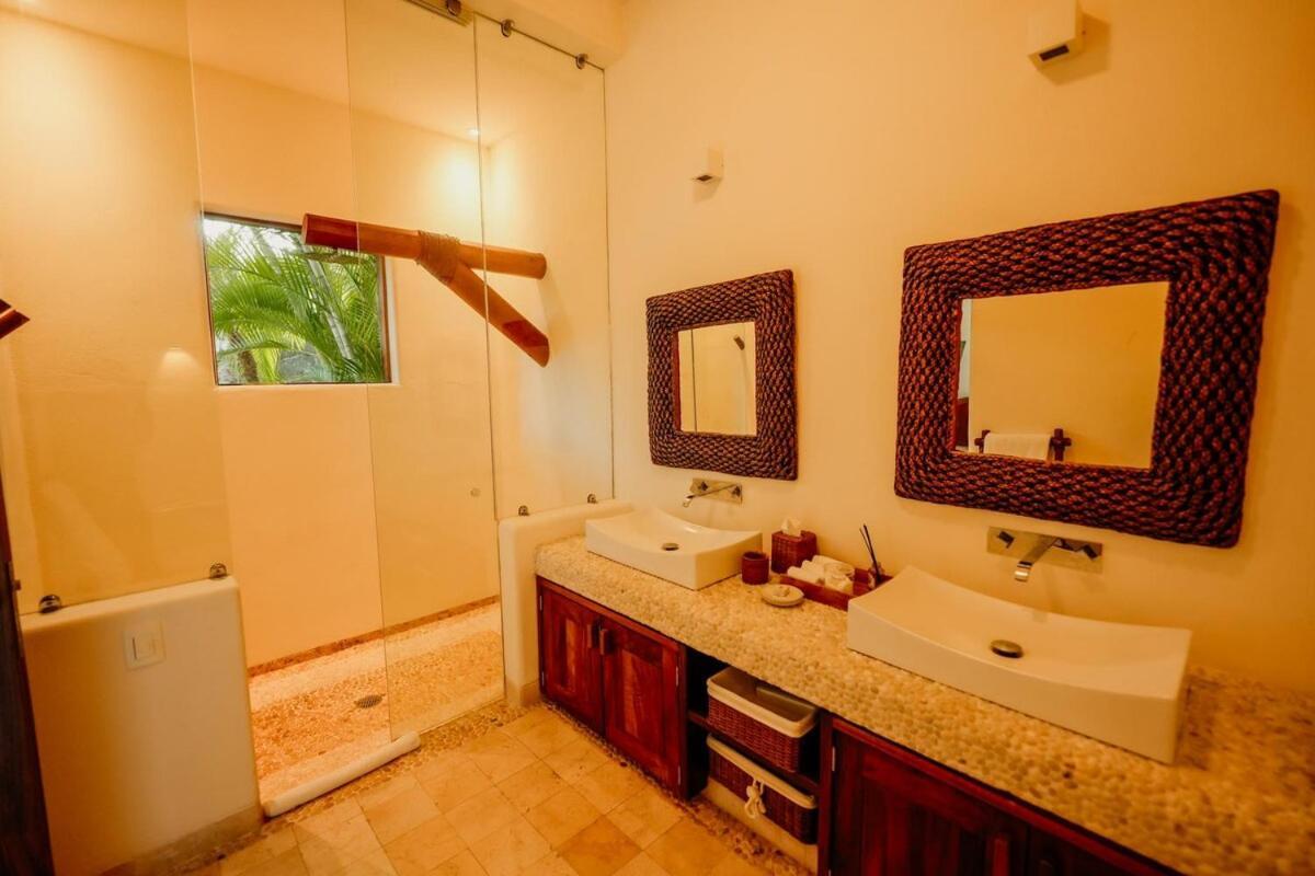 Dream Villa With Private Beach And Catering Zihuatanejo Kültér fotó