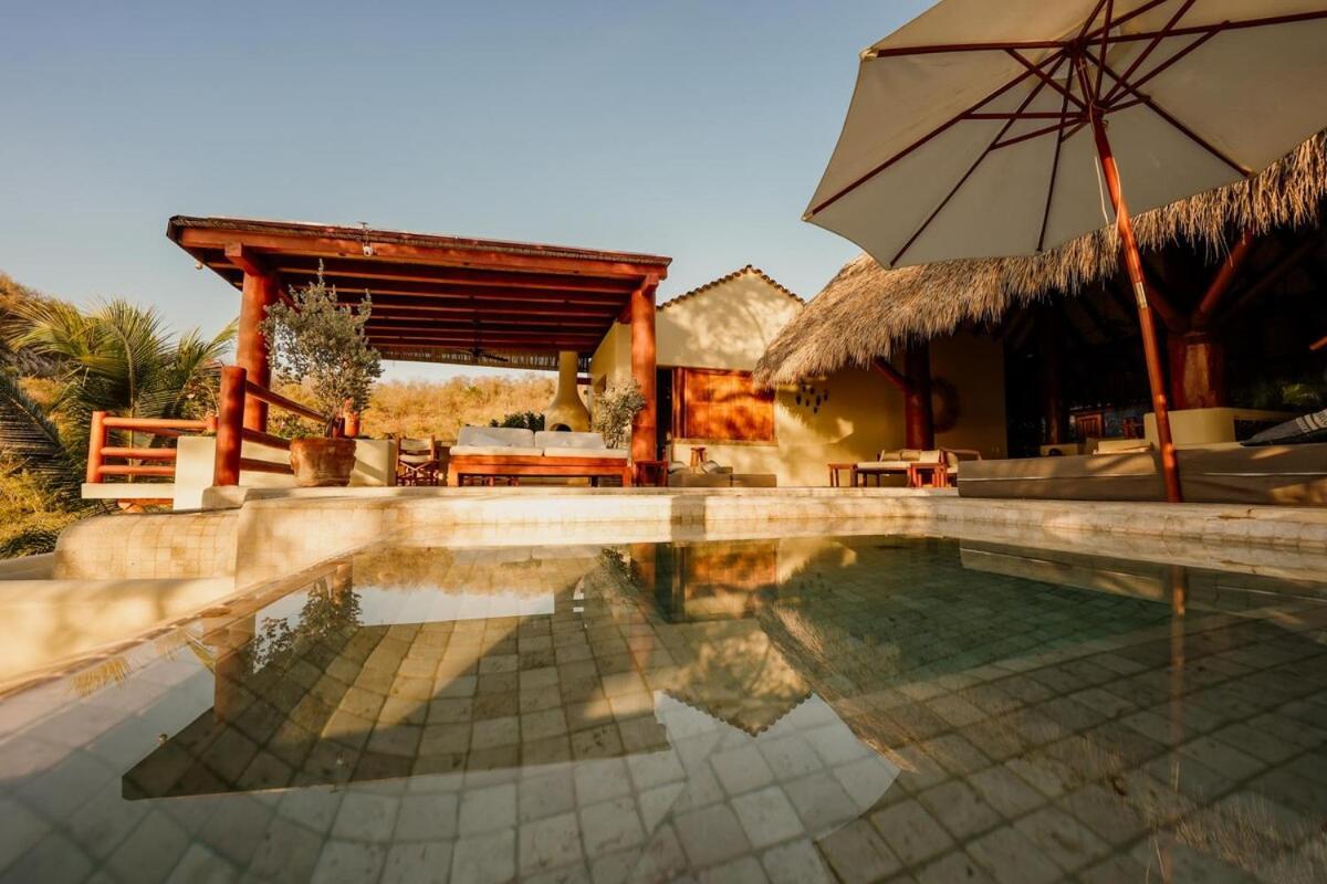 Dream Villa With Private Beach And Catering Zihuatanejo Kültér fotó