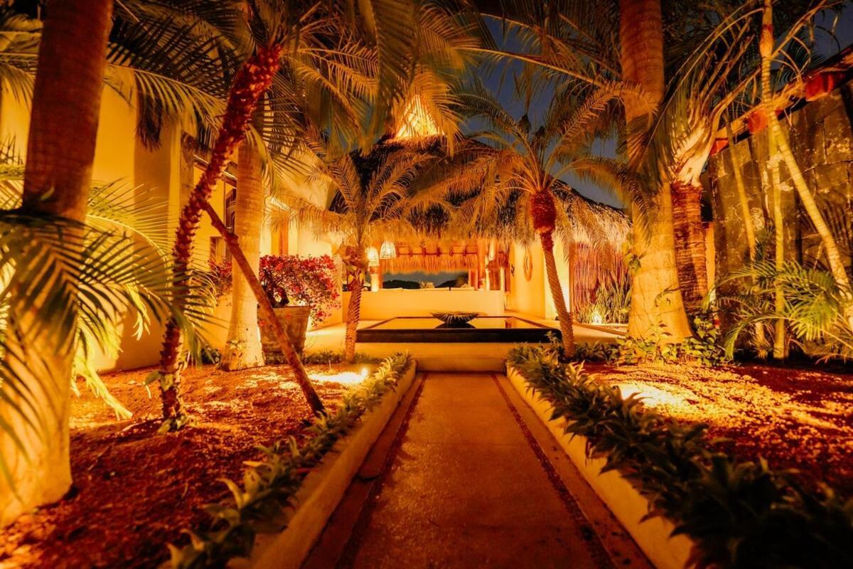 Dream Villa With Private Beach And Catering Zihuatanejo Kültér fotó