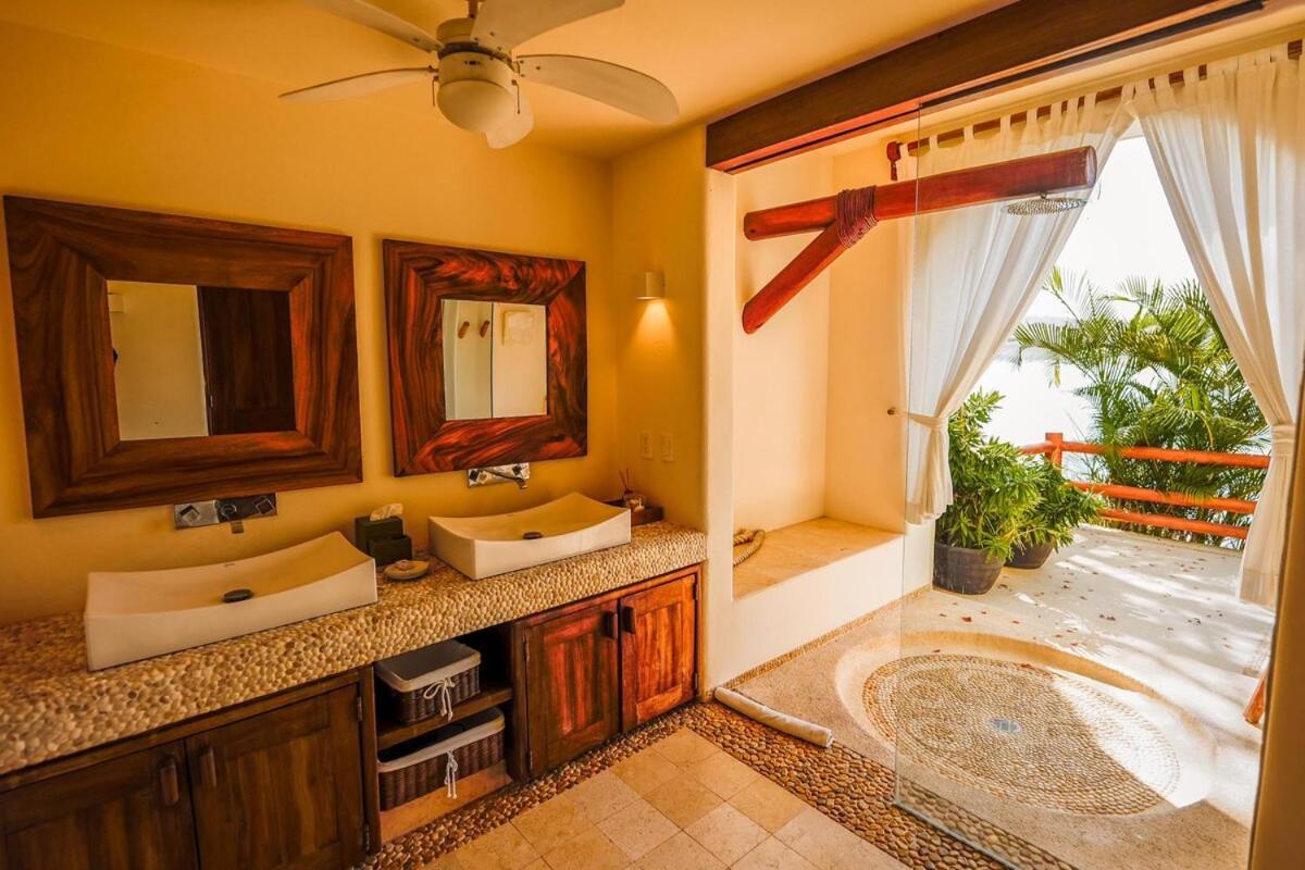 Dream Villa With Private Beach And Catering Zihuatanejo Kültér fotó